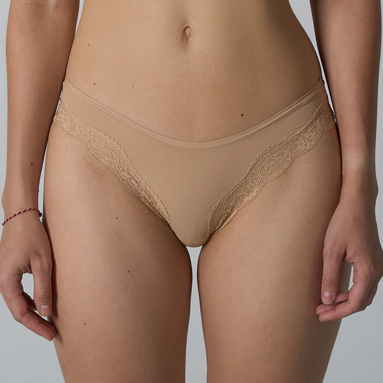 Lace Kiss Brief - Image 15